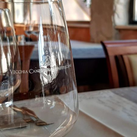 Il Grifo Hotel E Bisteccheria Toscana Montepulciano Stazione المظهر الخارجي الصورة