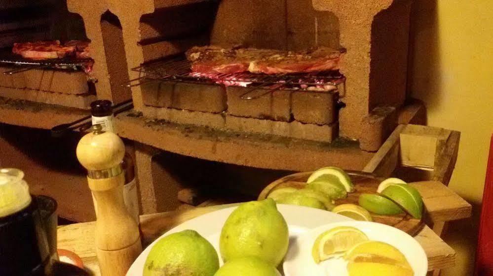 Il Grifo Hotel E Bisteccheria Toscana Montepulciano Stazione المظهر الخارجي الصورة